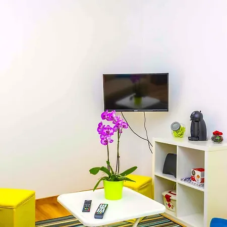Apartamento Olival Senses Designer's Collection *
